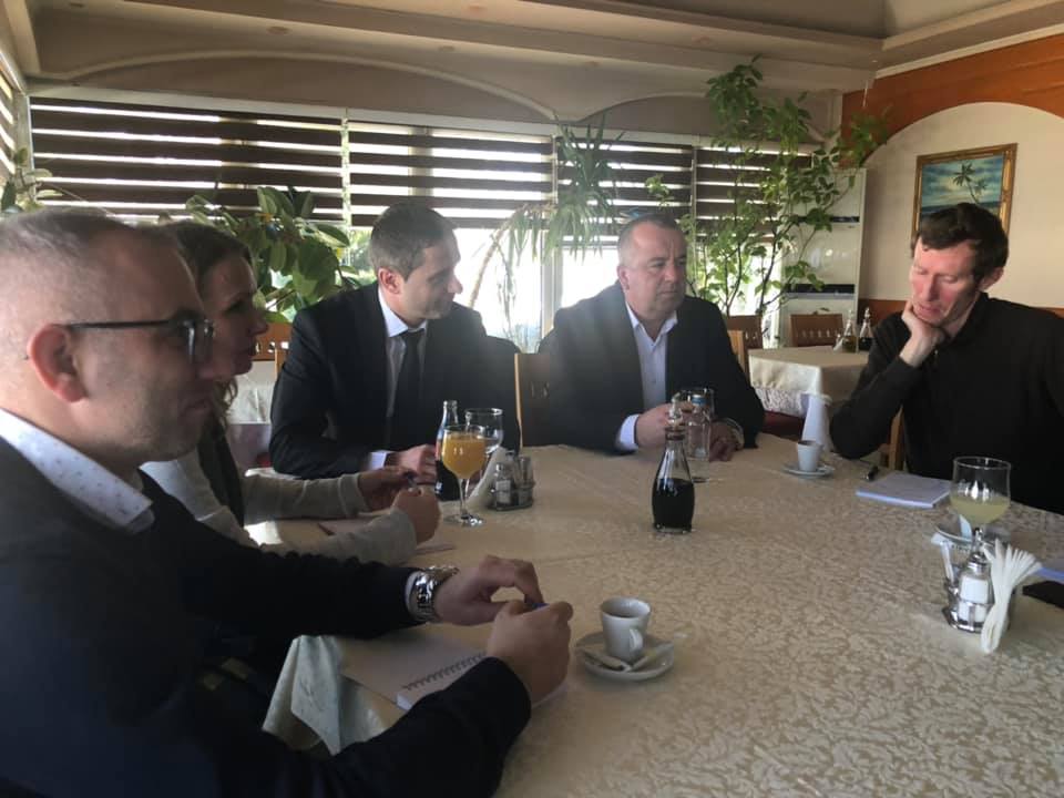 Градоначалникот Медат Куртовски одржа работна средба со Градоначалникот на околија Дибра Р. Албанија